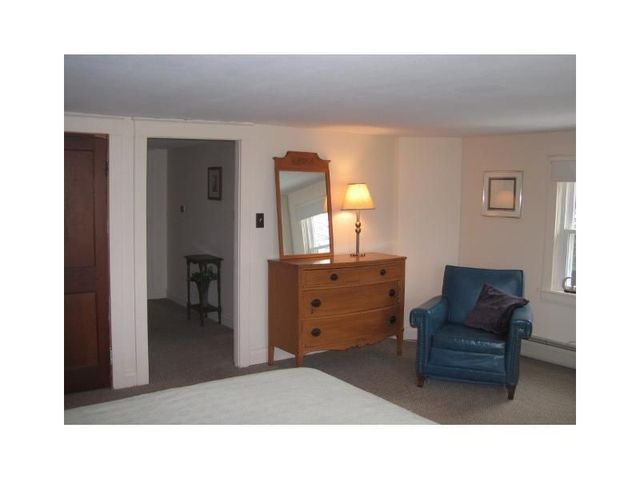 35 Treasure Road, Narragansett, RI 02882