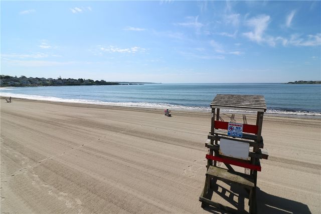 35 Treasure Road, Narragansett, RI 02882