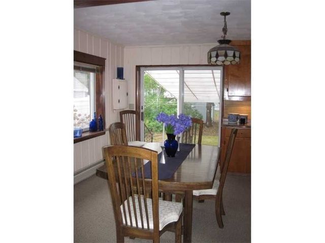 35 Treasure Road, Narragansett, RI 02882