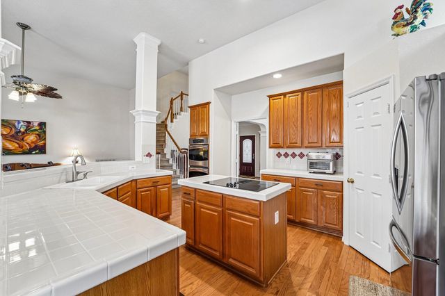 14 Serene Creek Place, The Woodlands, TX 77382