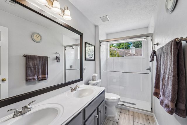 14 Serene Creek Place, The Woodlands, TX 77382
