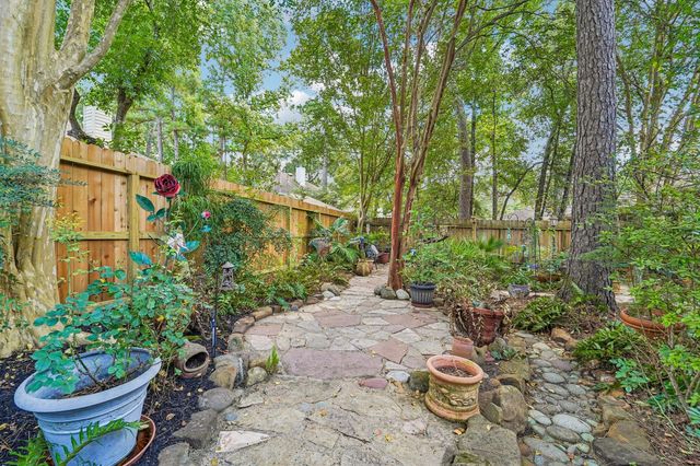 14 Serene Creek Place, The Woodlands, TX 77382