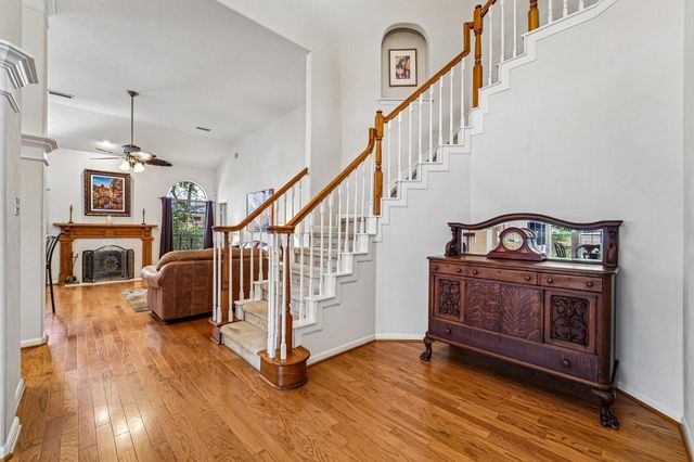 14 Serene Creek Place, The Woodlands, TX 77382