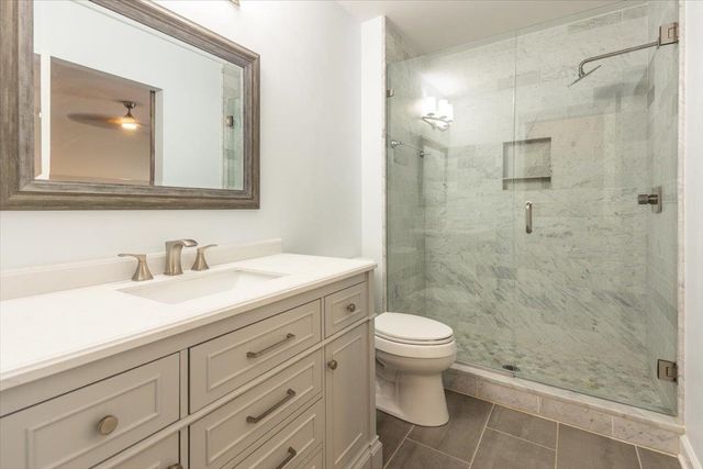 566 GREEN OAKS LN, Collierville, TN 38017