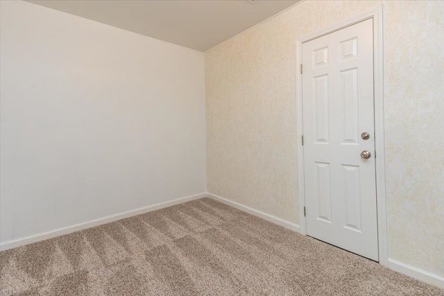 566 GREEN OAKS LN, Collierville, TN 38017