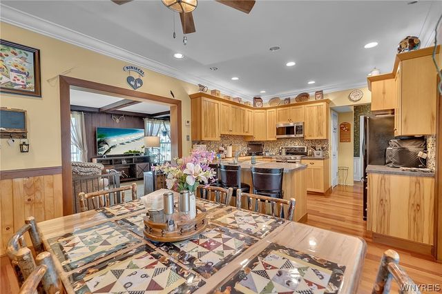 26 Reserve Road, West Seneca, NY 14224