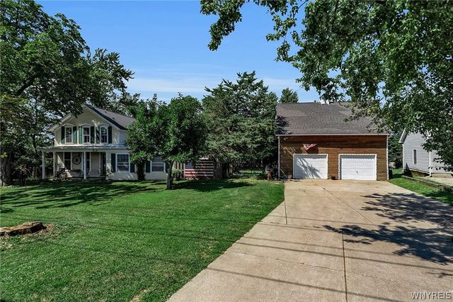 26 Reserve Road, West Seneca, NY 14224