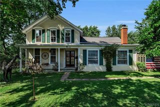 26 Reserve Road, West Seneca, NY 14224