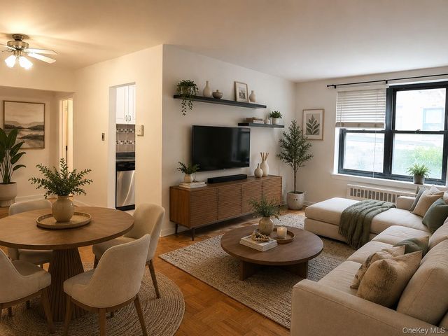 91-08 32 Avenue E107, East Elmhurst, NY 11369