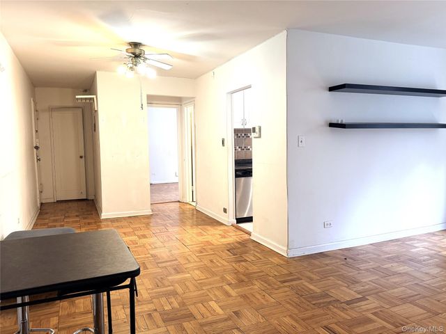 91-08 32 Avenue E107, East Elmhurst, NY 11369