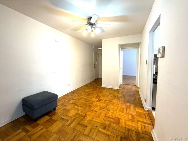 91-08 32 Avenue E107, East Elmhurst, NY 11369