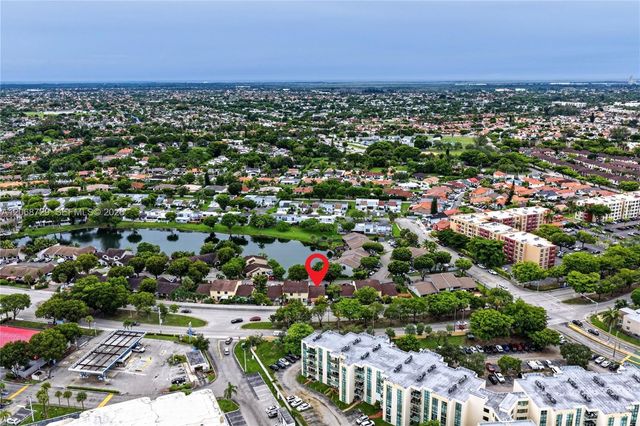 2050 SW 122nd Avenue 21, Miami, FL 33175