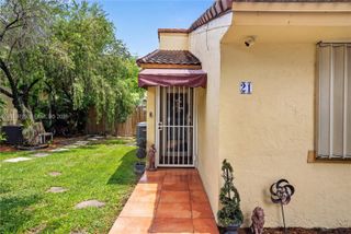 2050 SW 122nd Avenue 21, Miami, FL 33175