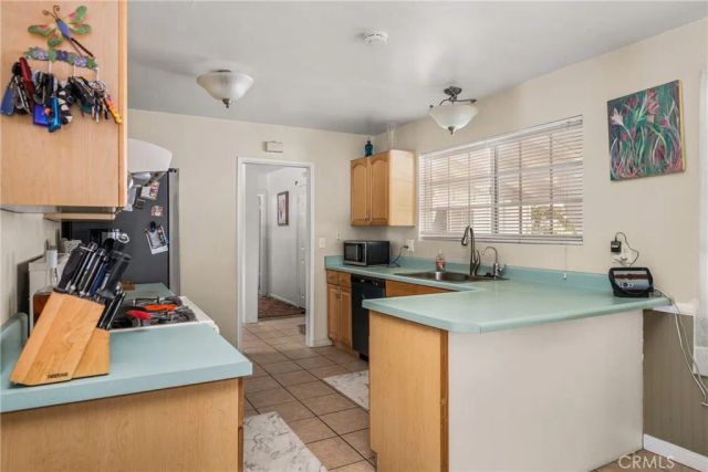2608 W Palais, Anaheim, CA 92804