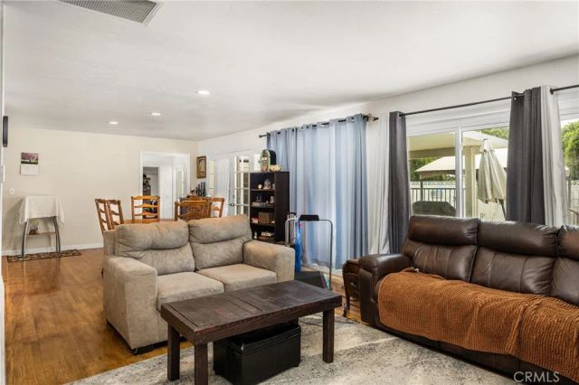 2608 W Palais, Anaheim, CA 92804