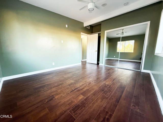 18540 Arminta Street, Reseda (los Angeles), CA 91335