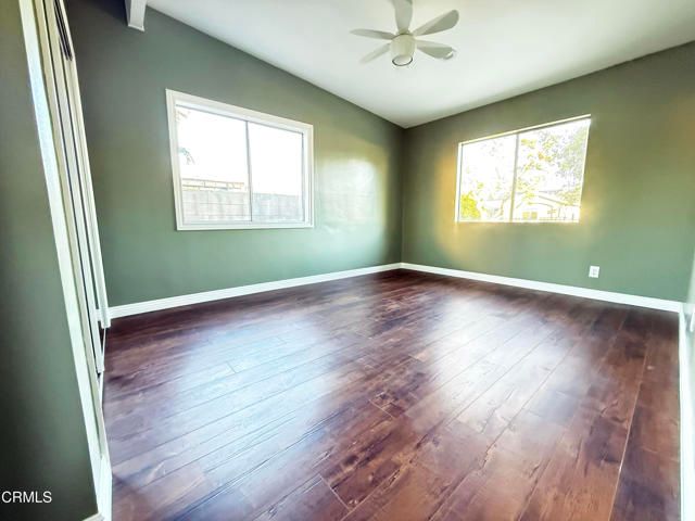 18540 Arminta Street, Reseda (los Angeles), CA 91335