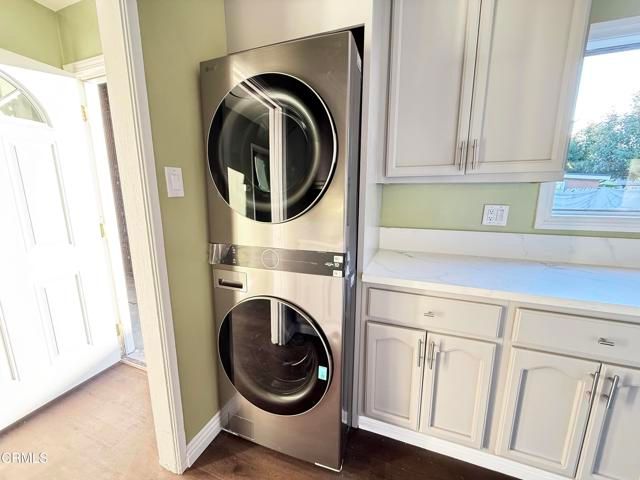 18540 Arminta Street, Reseda (los Angeles), CA 91335