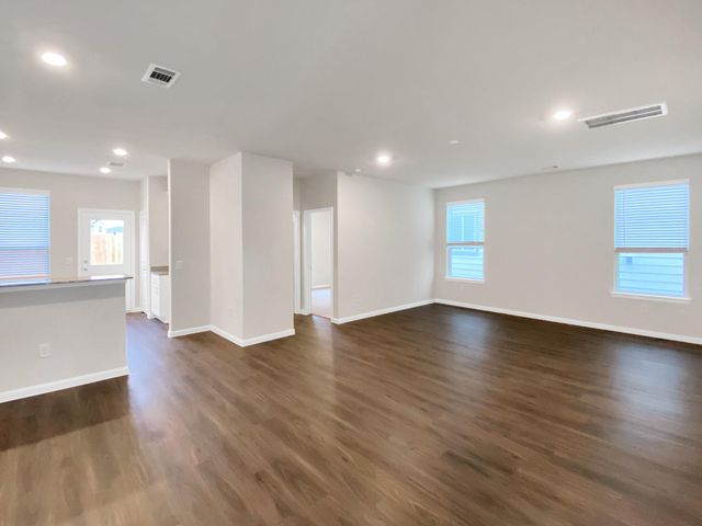 11718 Glen Mountain Drive, Tomball, TX 77375