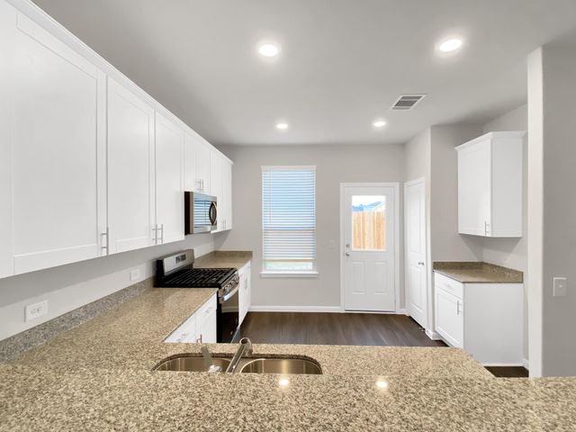 11718 Glen Mountain Drive, Tomball, TX 77375