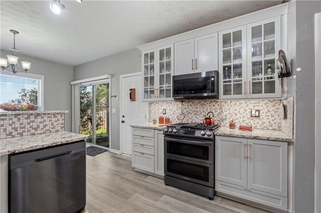 416 Pepperbush Bend, Canton, GA 30114