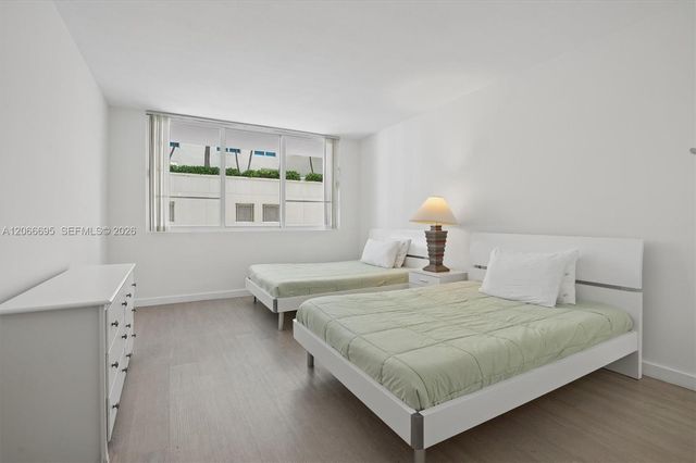 5005 Collins Avenue 424, Miami Beach, FL 33140