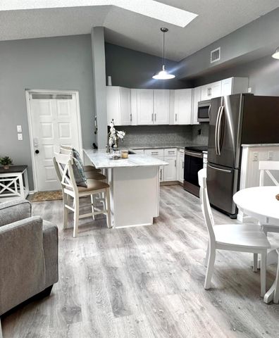 2502 SE Anchorage Cove G3, Port St Lucie, FL 34952