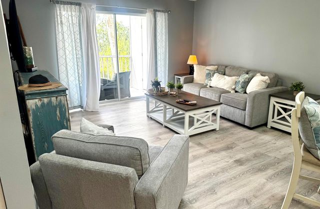 2502 SE Anchorage Cove G3, Port St Lucie, FL 34952