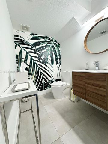 13017 S Riverwalk Cir S, Plantation, FL 33325