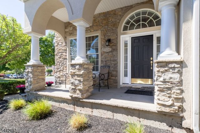 148 Briar Hill Dr, Scotch Plains Twp., NJ 07076