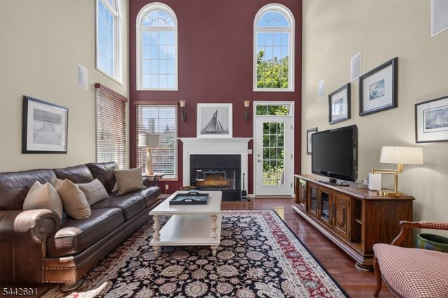 148 Briar Hill Dr, Scotch Plains Twp., NJ 07076