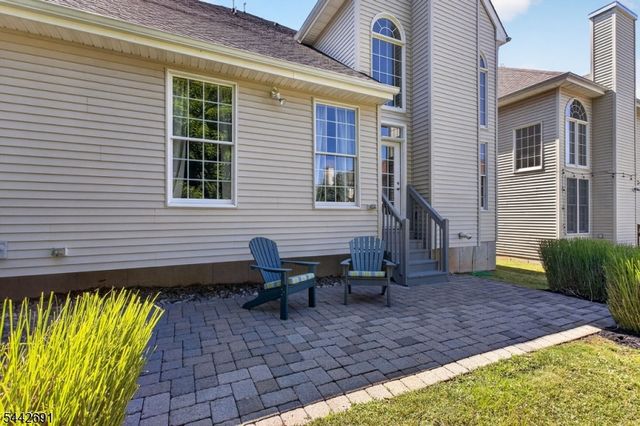 148 Briar Hill Dr, Scotch Plains Twp., NJ 07076
