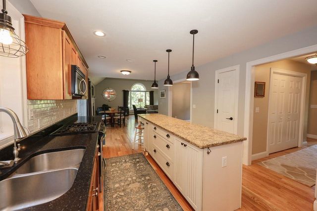 7 Anna Lisa Way, Nottingham, NH 03291