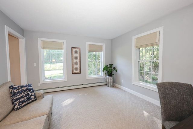 7 Anna Lisa Way, Nottingham, NH 03291