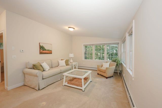 7 Anna Lisa Way, Nottingham, NH 03291