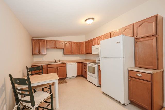 7 Anna Lisa Way, Nottingham, NH 03291