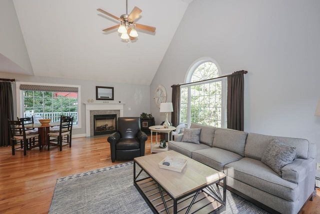 7 Anna Lisa Way, Nottingham, NH 03291