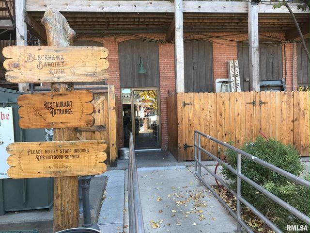 1423 5TH Avenue, Moline, IL 61265