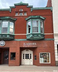 1423 5TH Avenue, Moline, IL 61265