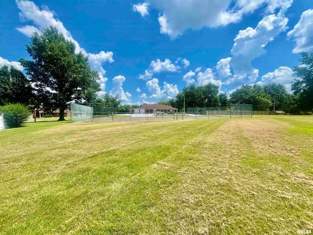 9 BRIAN Drive, Metropolis, IL 62960