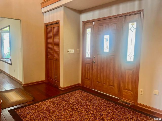 9 BRIAN Drive, Metropolis, IL 62960