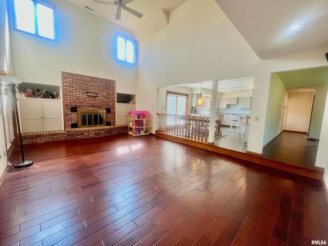 9 BRIAN Drive, Metropolis, IL 62960