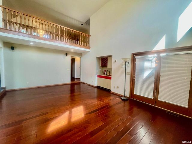 9 BRIAN Drive, Metropolis, IL 62960