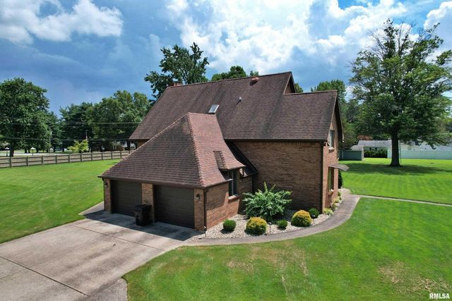 9 BRIAN Drive, Metropolis, IL 62960