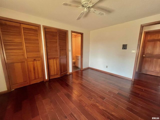 9 BRIAN Drive, Metropolis, IL 62960