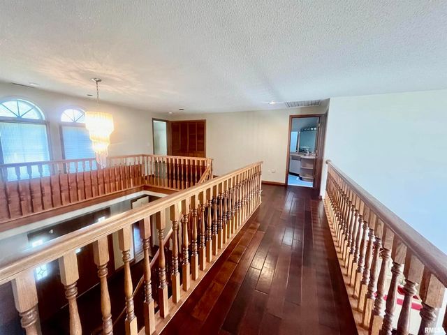 9 BRIAN Drive, Metropolis, IL 62960