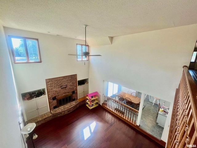 9 BRIAN Drive, Metropolis, IL 62960