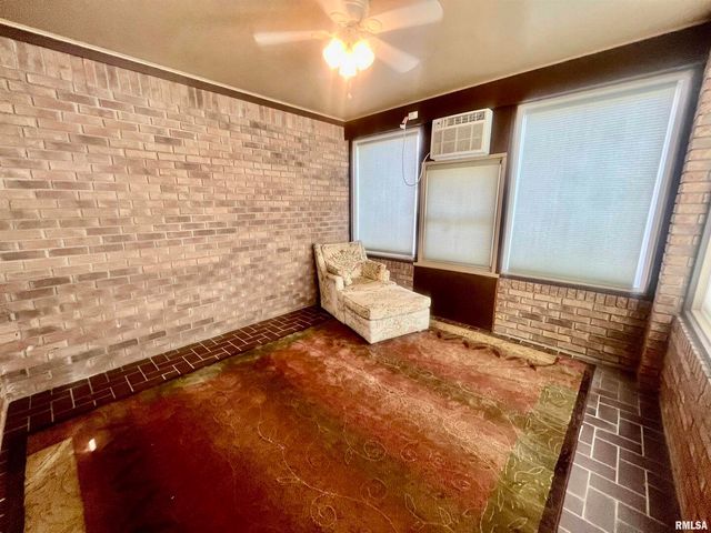 9 BRIAN Drive, Metropolis, IL 62960