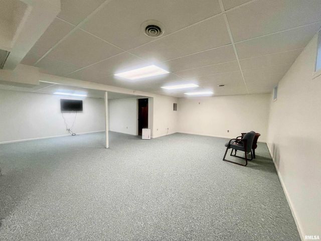 9 BRIAN Drive, Metropolis, IL 62960