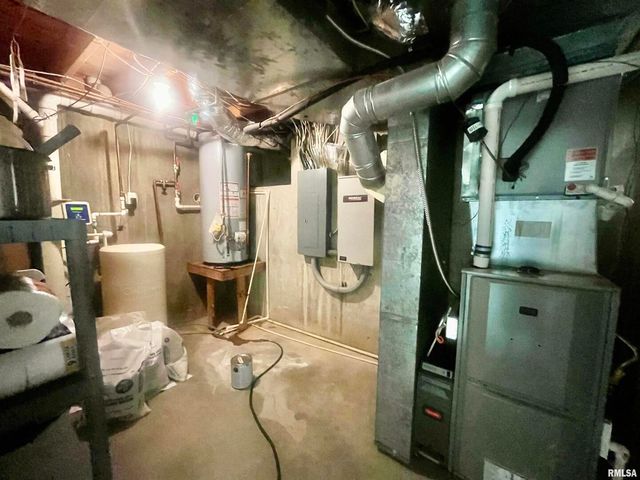 9 BRIAN Drive, Metropolis, IL 62960